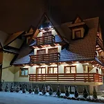 Проживание в семье Zakatek Pod Grapa