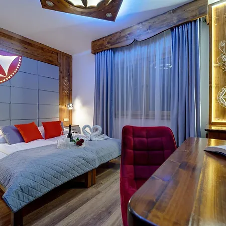 Zakatek Pod Grapa Quarto em Acomodações Particulares Bialka Tatrzanska