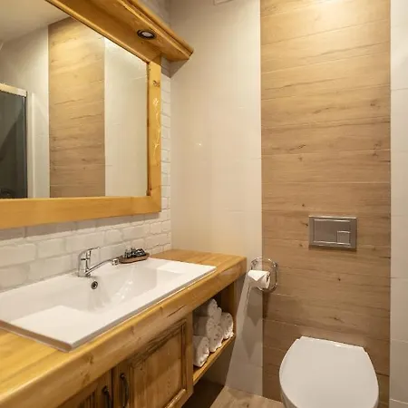 Zakatek Pod Grapa Quarto em Acomodações Particulares Bialka Tatrzanska