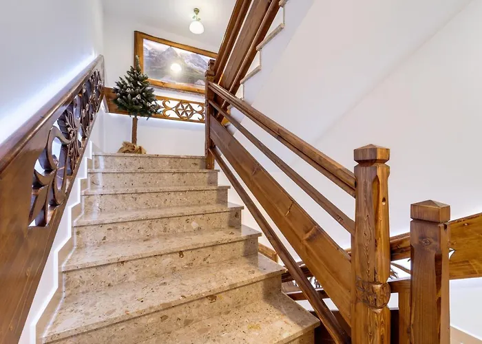 Zakatek Pod Grapa 民宿 *